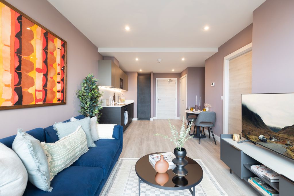 Property photo 1 of 13