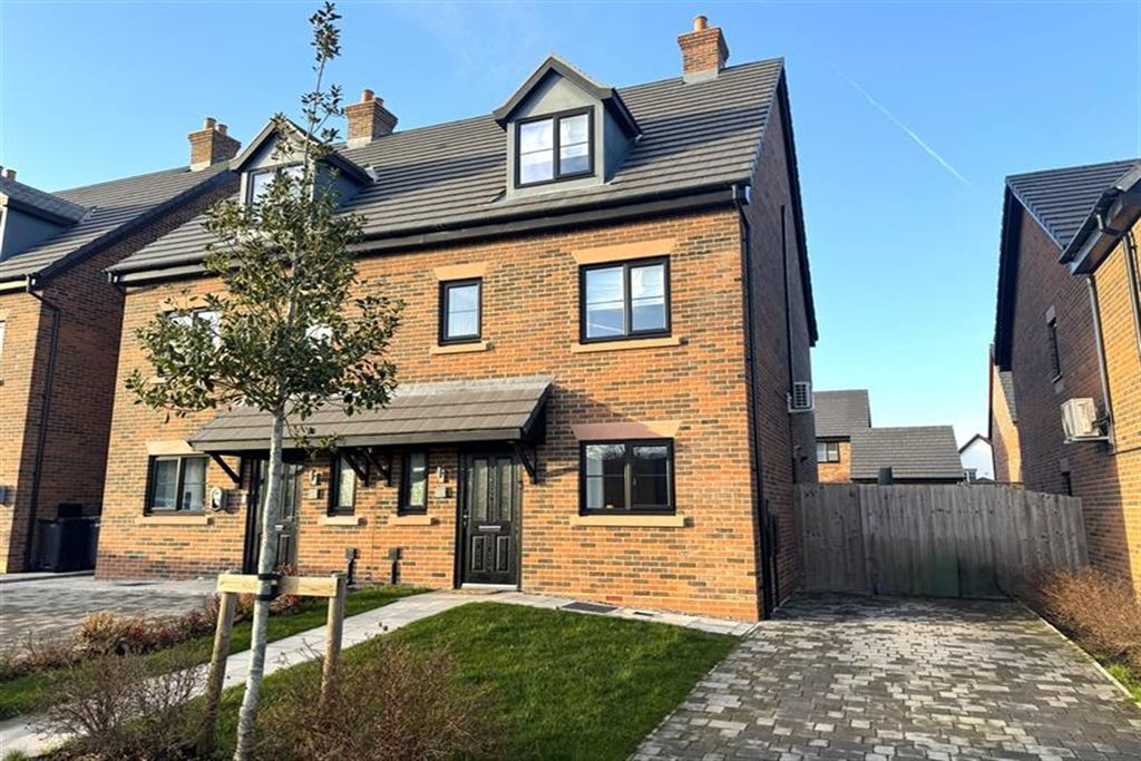 Property photo 1 of 18 (Main)