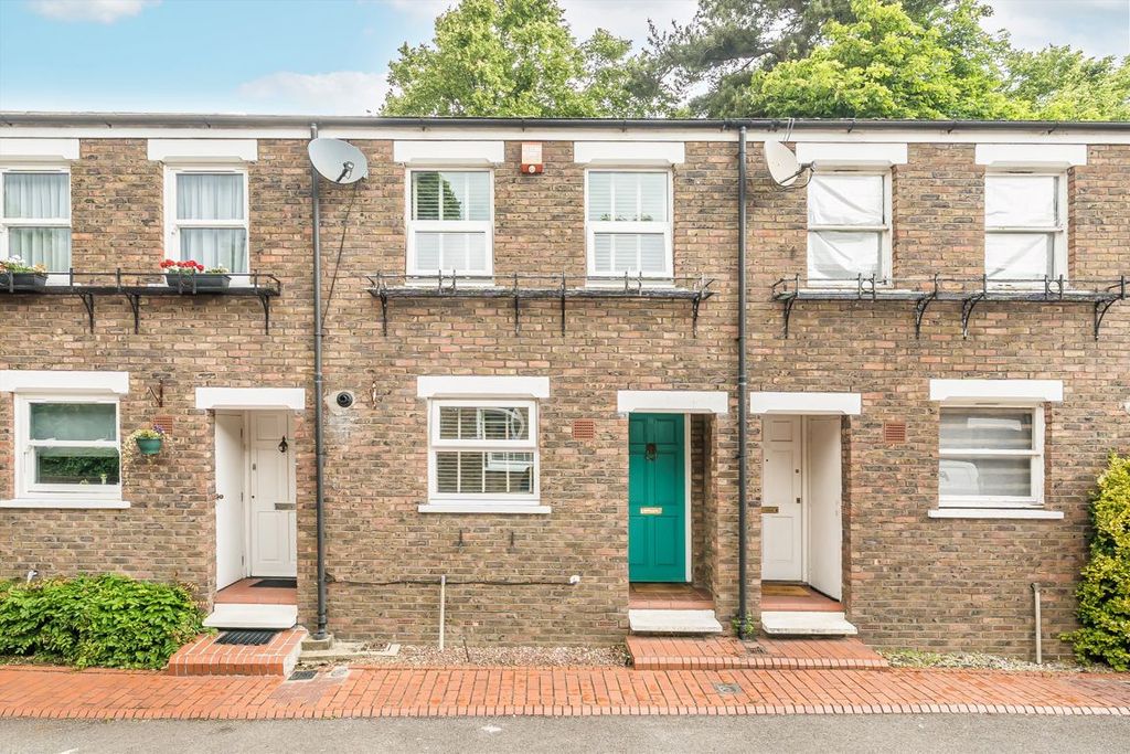 Property photo 1 of 7