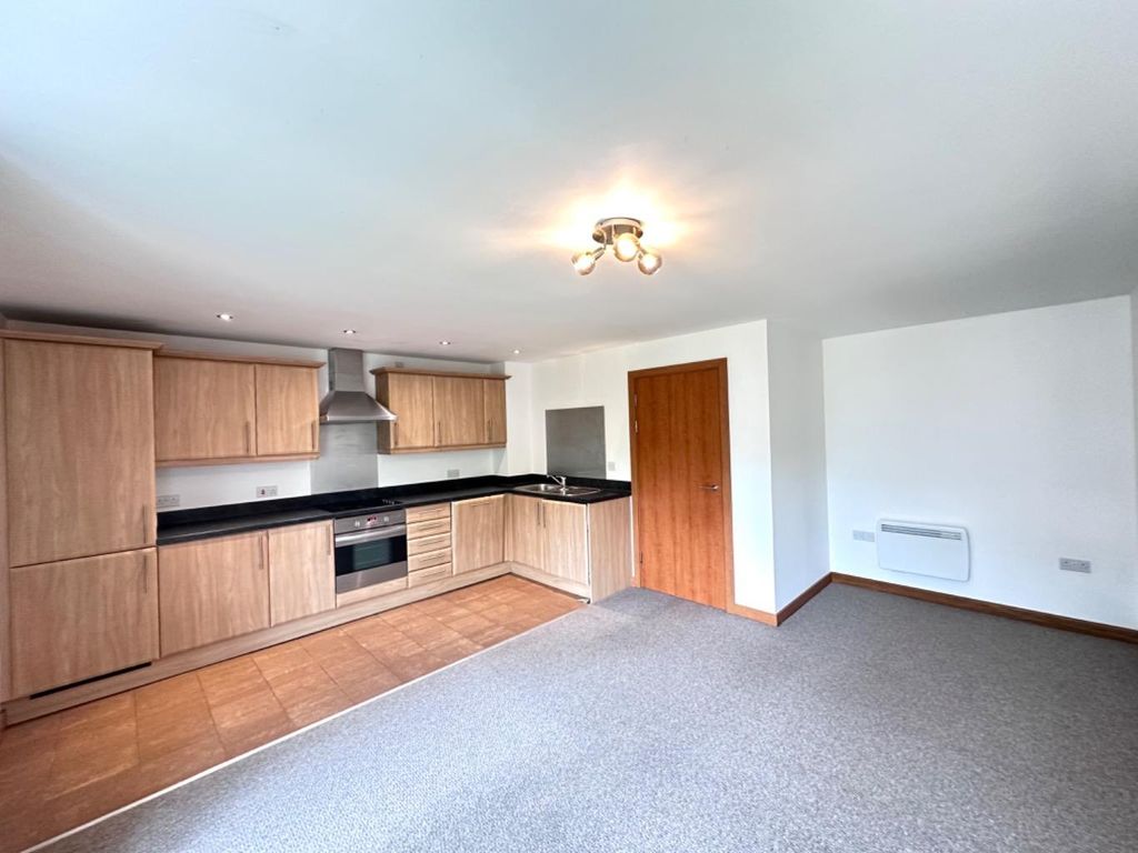 Property photo 2 of 6 C8C8E0Cf-A1Df-4261-8A02-80C07B64A84A.Jpg