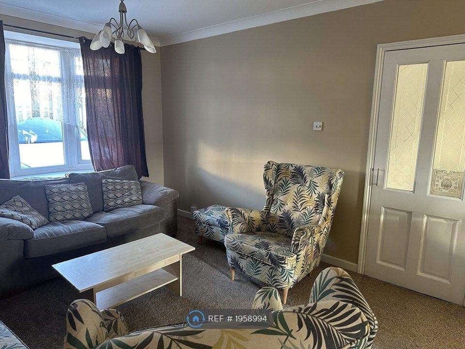 Property photo 1 of 11 Leaving