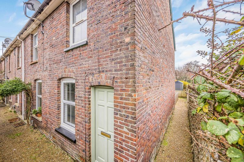 Property photo 2 of 15 Photo 6