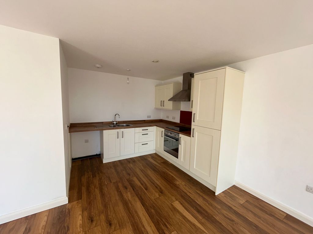 Property photo 2 of 6 3
