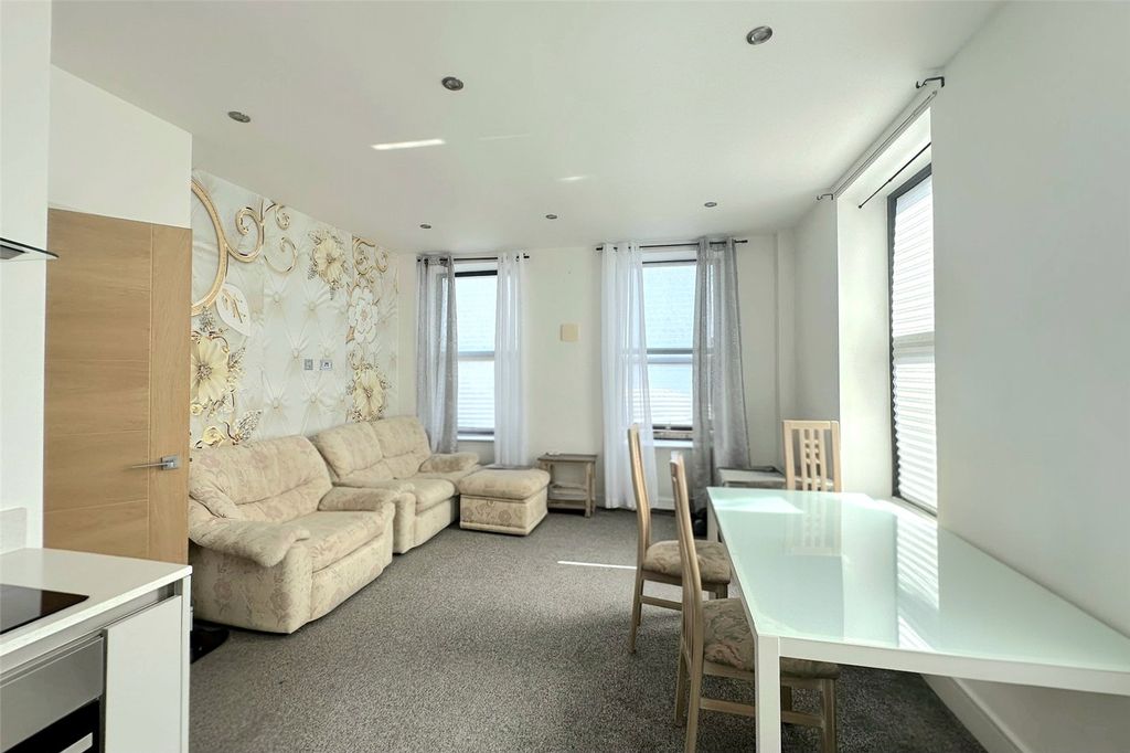 Property photo 3 of 7 Picture No. 07