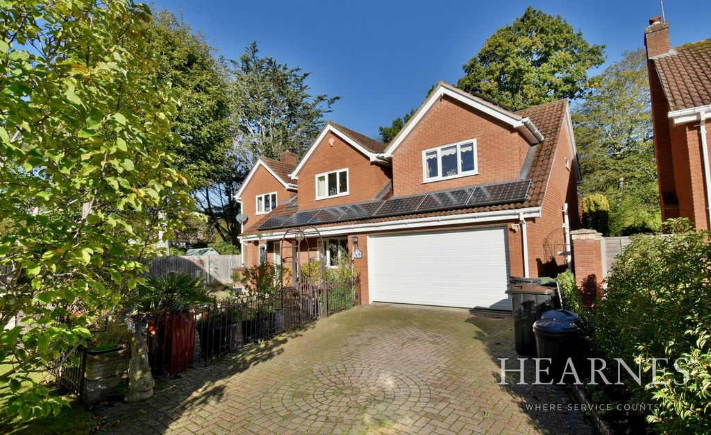 Property photo 1 of 24