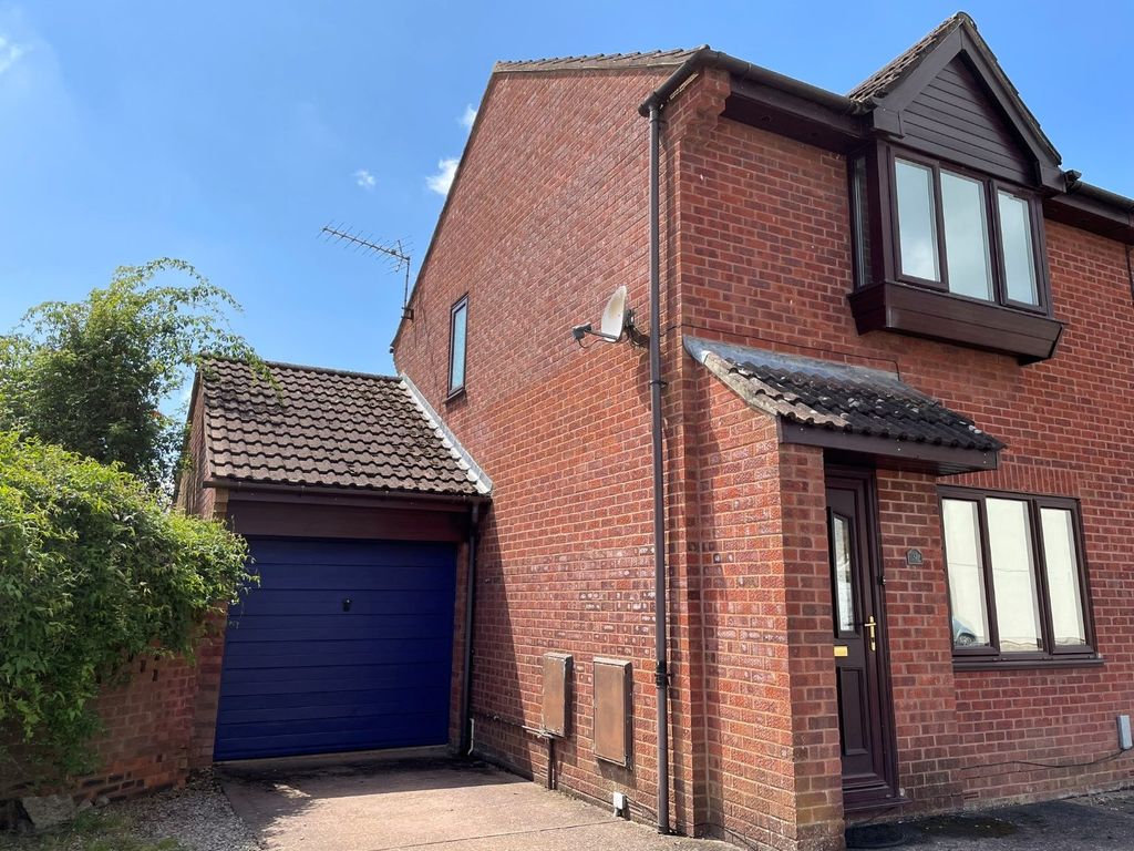 Property photo 1 of 5 Willand Seddons