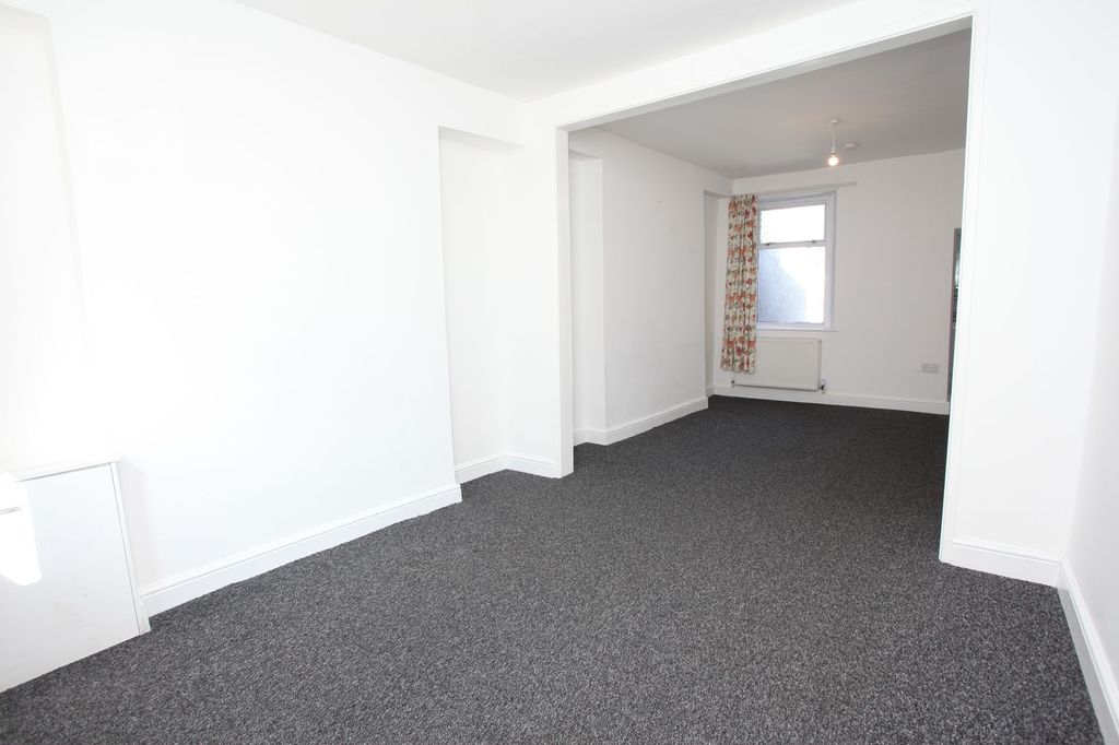 Property photo 2 of 16 Reception Room