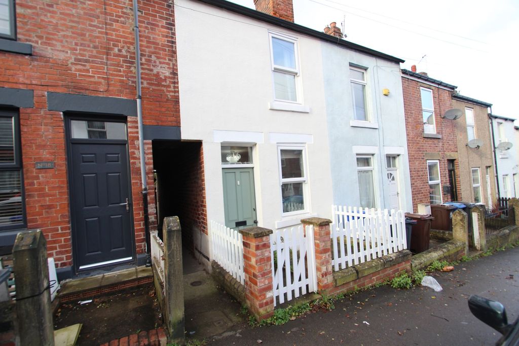Property photo 1 of 11