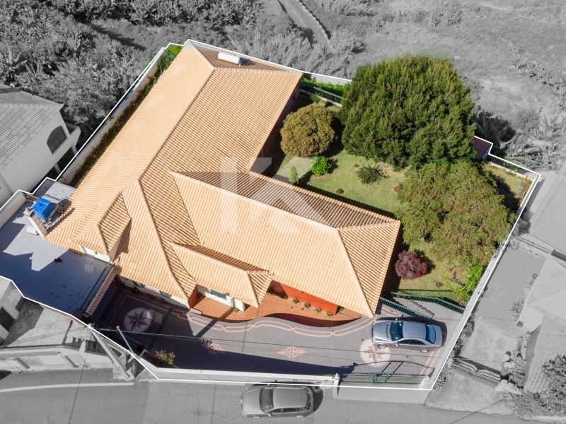 Property photo 3 of 58