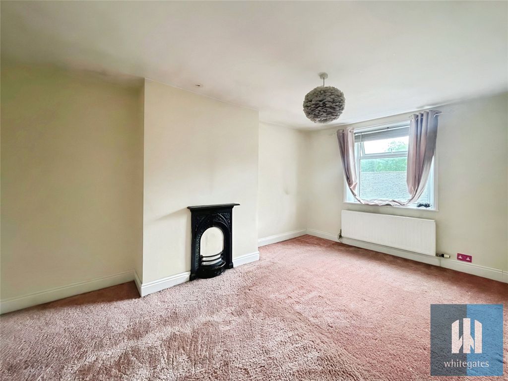 Property photo 2 of 8 Picture No. 14
