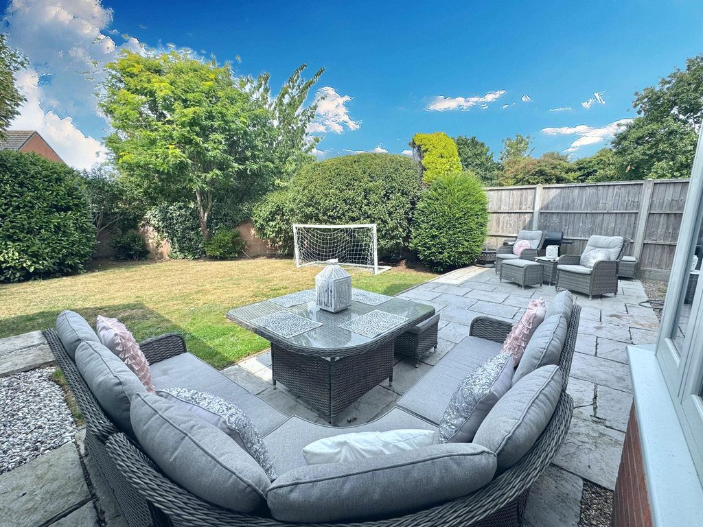 Additional image 36 of 4 bed detached house for saleOrchid Close, Bedworth CV12