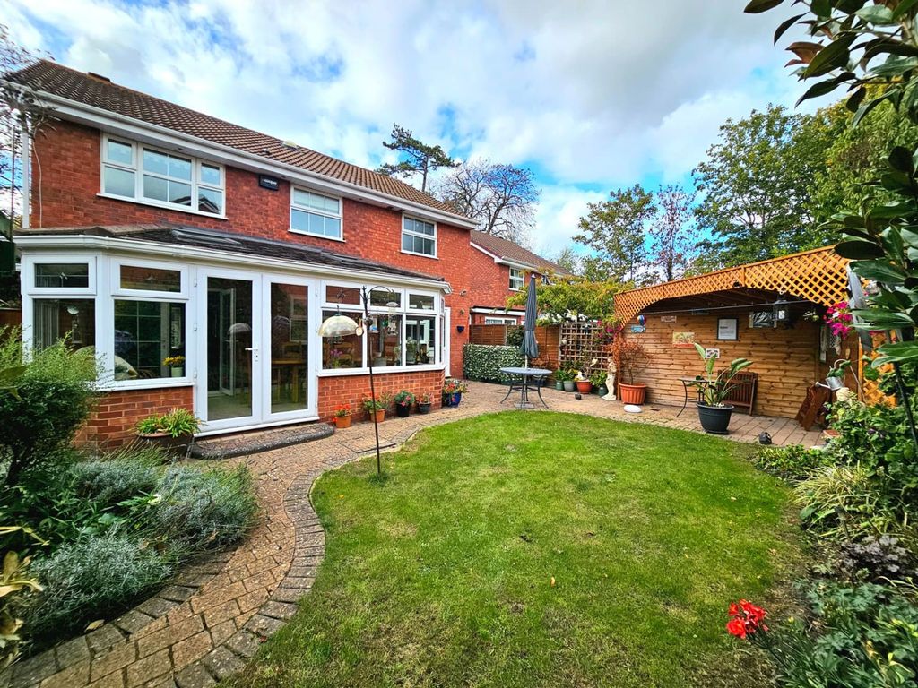 Property photo 3 of 32