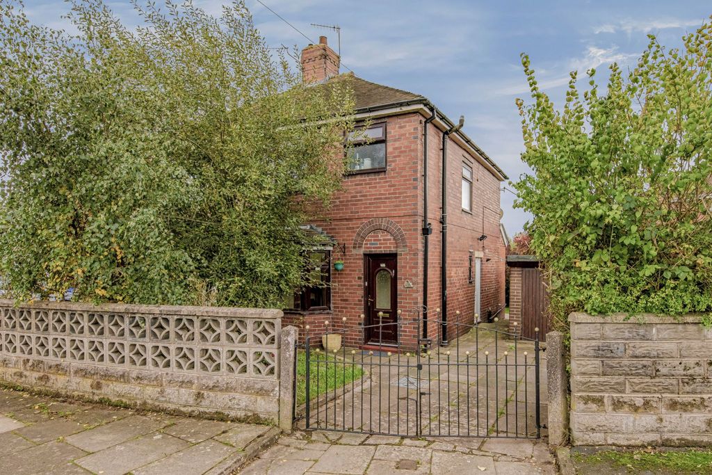 Property photo 1 of 24