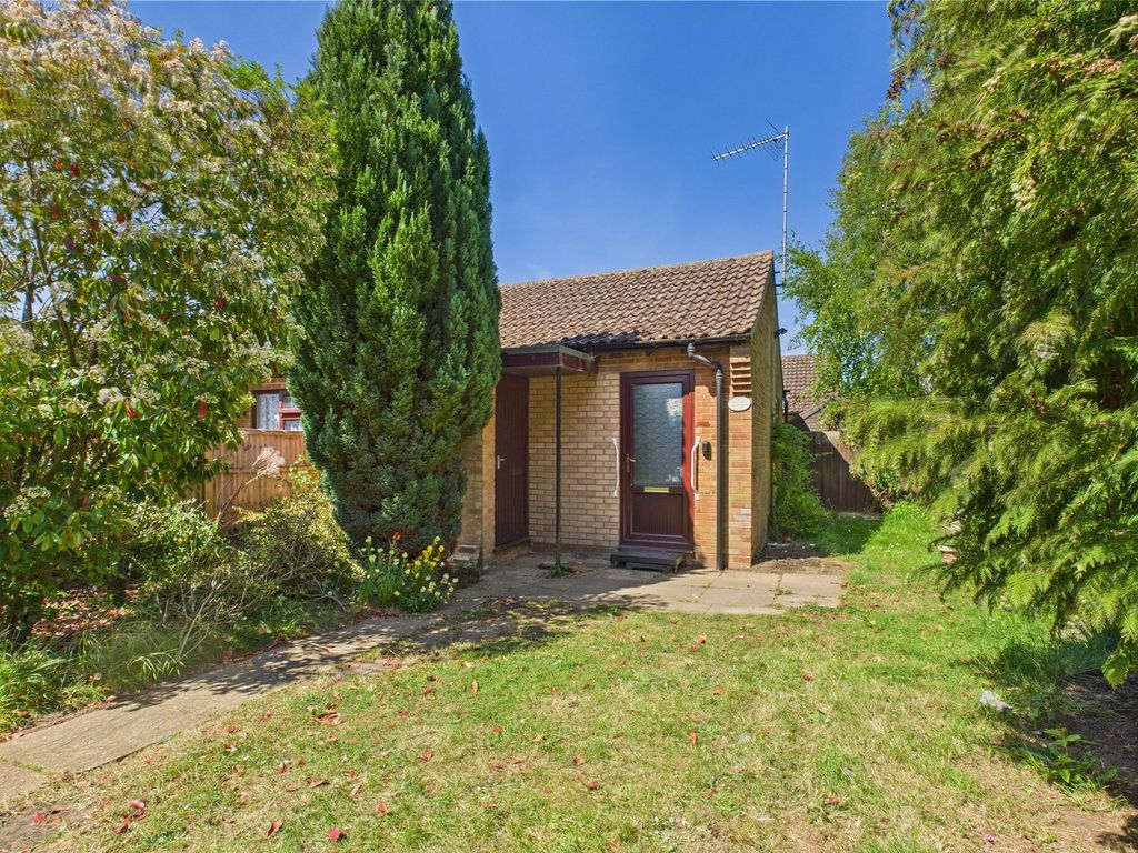 Property photo 1 of 8