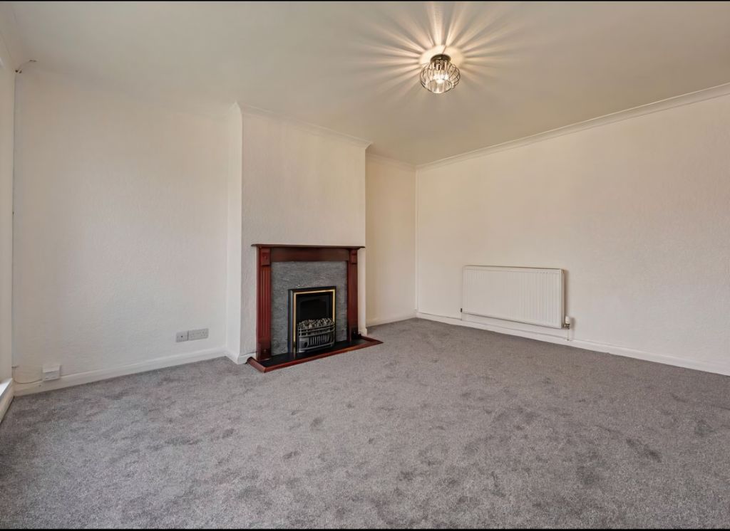 Property photo 3 of 13 Property