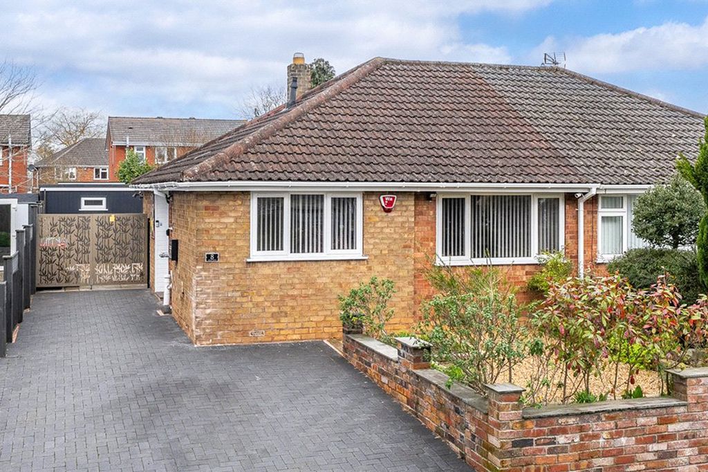 Property photo 1 of 31 Picture No. 44