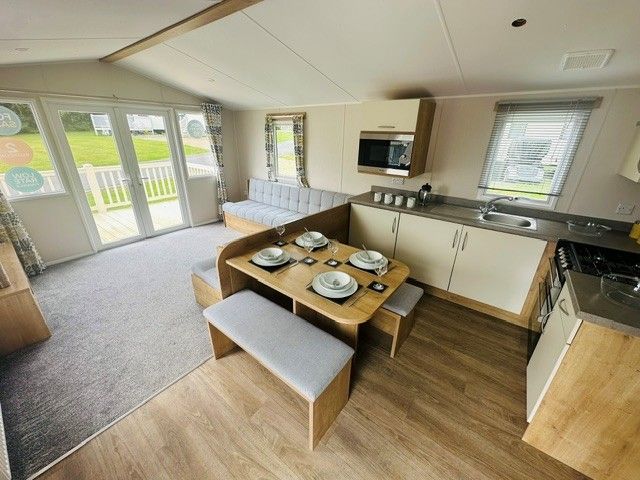 Property photo 2 of 8 F870F193 Cd2B 4A5c 8260 3B423d696Ea5.Jpg