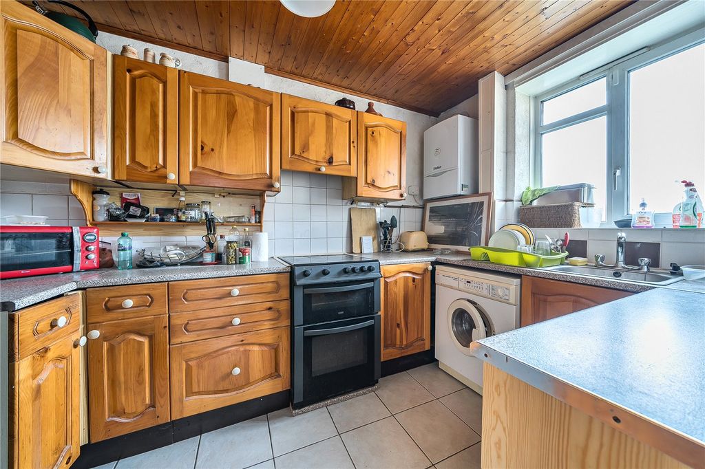 Property photo 3 of 11 Picture No. 25