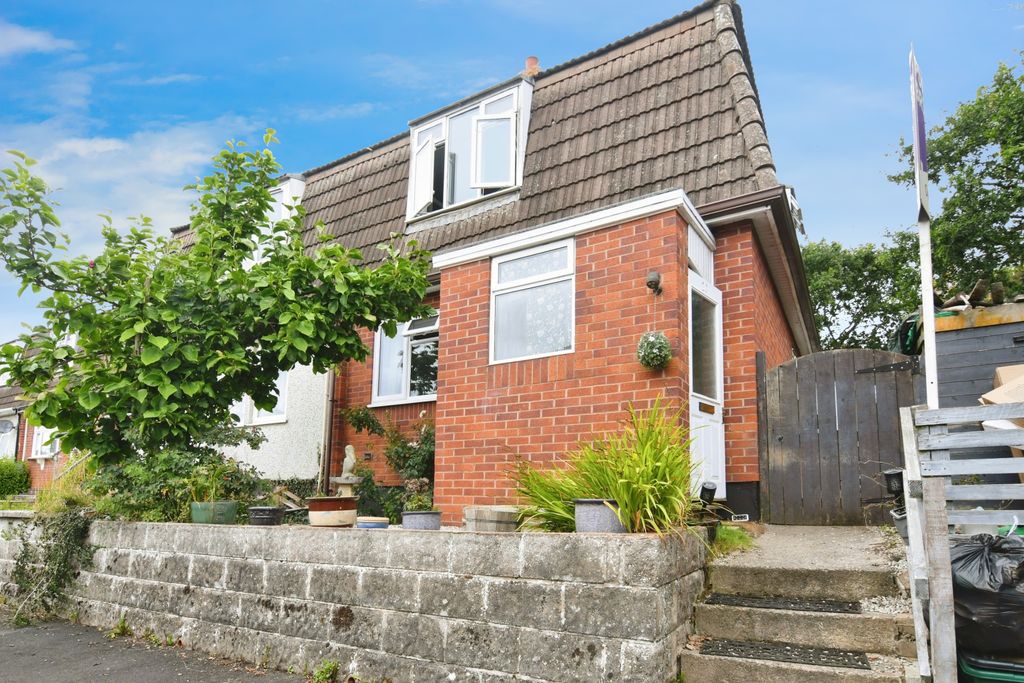 Property photo 1 of 22