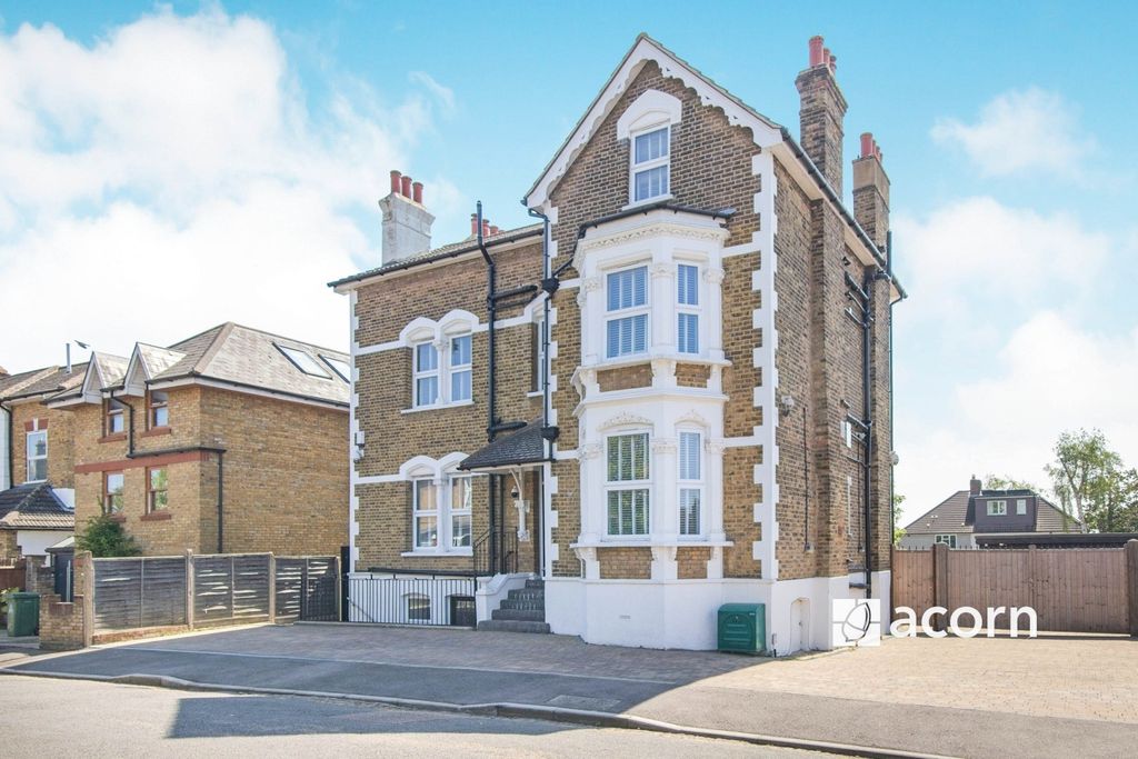 Property photo 1 of 11 External