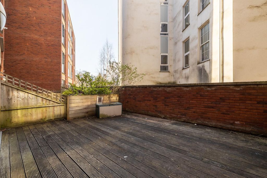 Property photo 3 of 18 CD7A3177-Hdr.Jpg