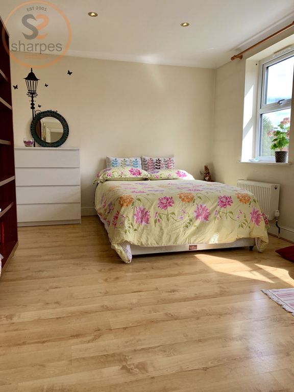 Property photo 1 of 16 102 New 1A (1)