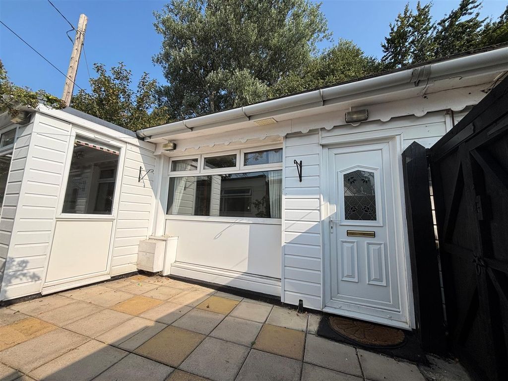 Property photo 1 of 12 Front 2.Jpg
