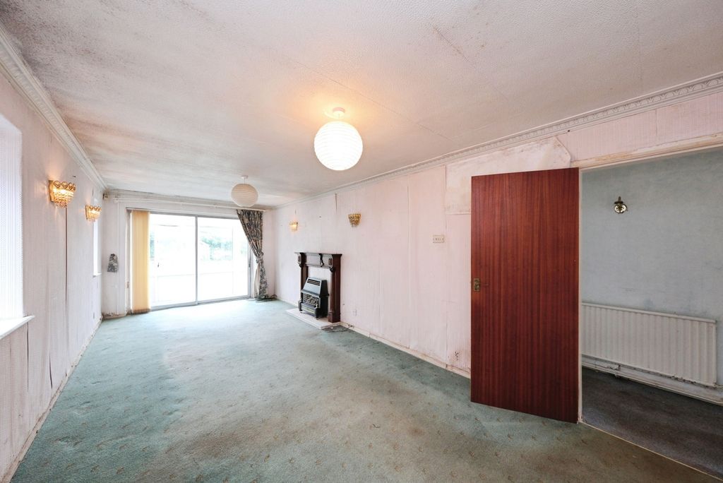 Property photo 2 of 14 Pbox-Img.Jpg