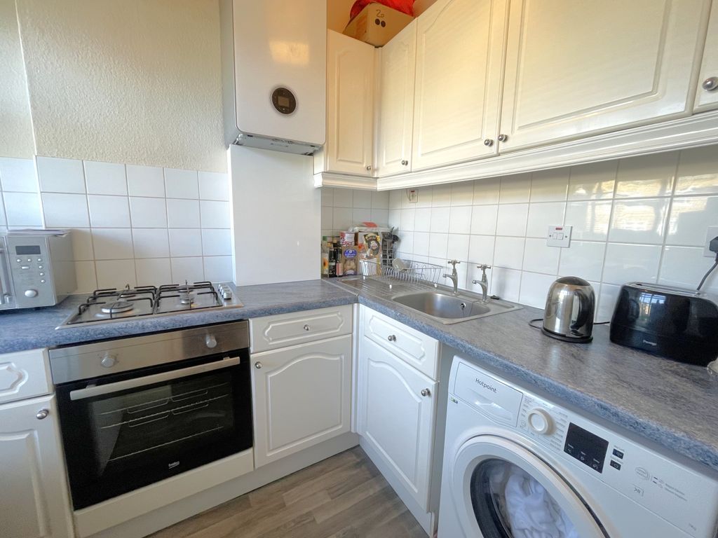 Property photo 3 of 5 Img_4740