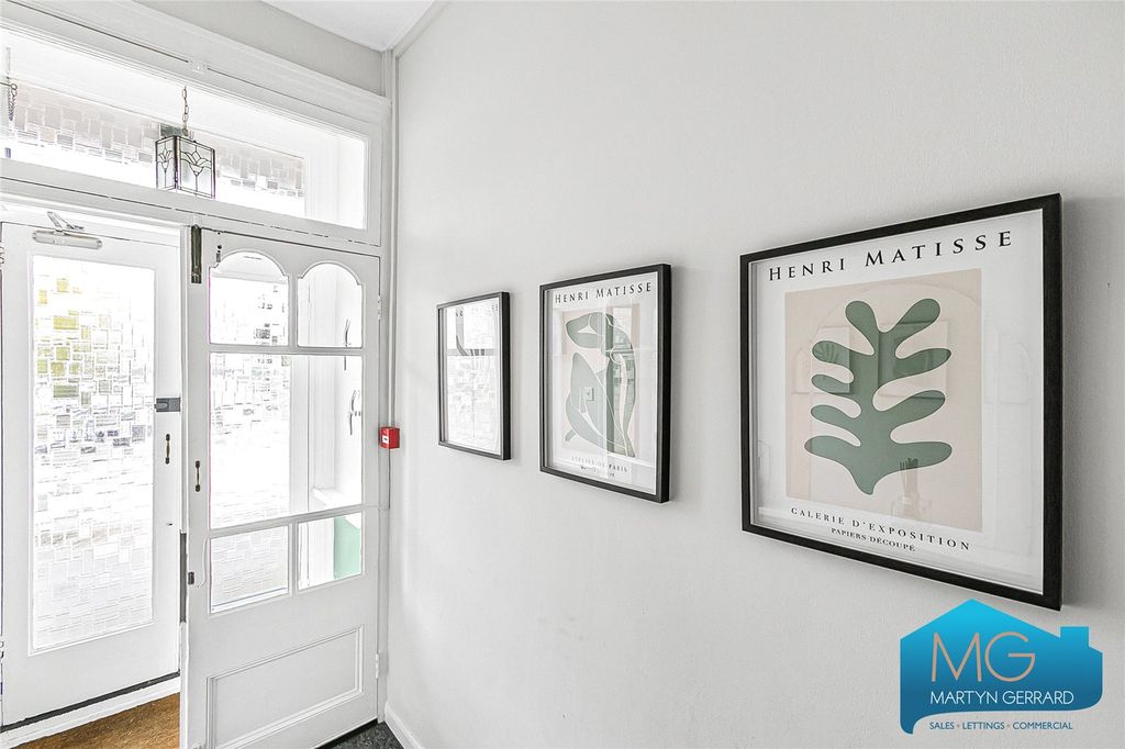 Property photo 2 of 19 Picture No. 51