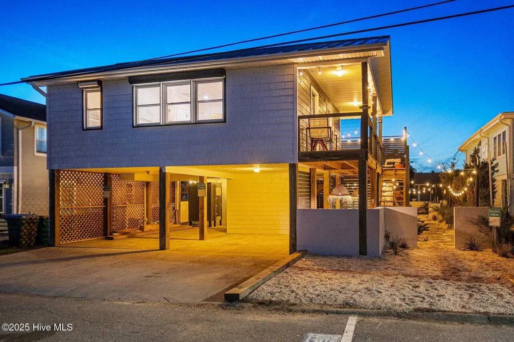 Property photo 1 of 30