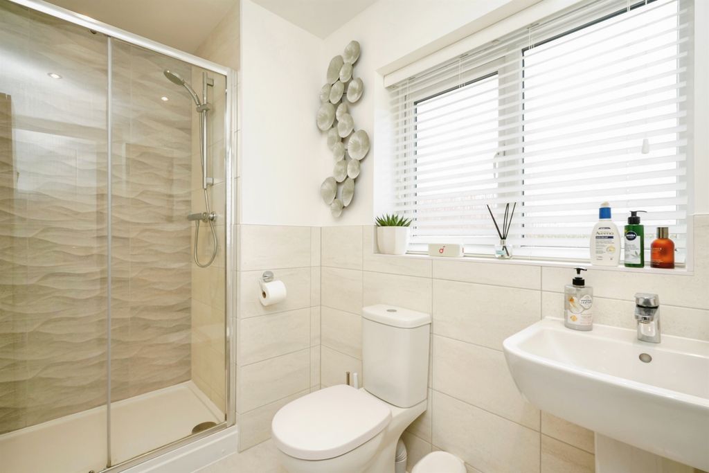 Additional image 18 of 5 bed detached house for saleBarberry Drive, Harwell, Didcot OX11