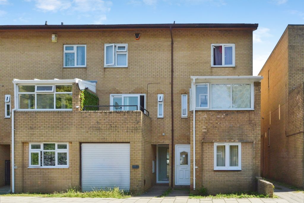 Property photo 1 of 5