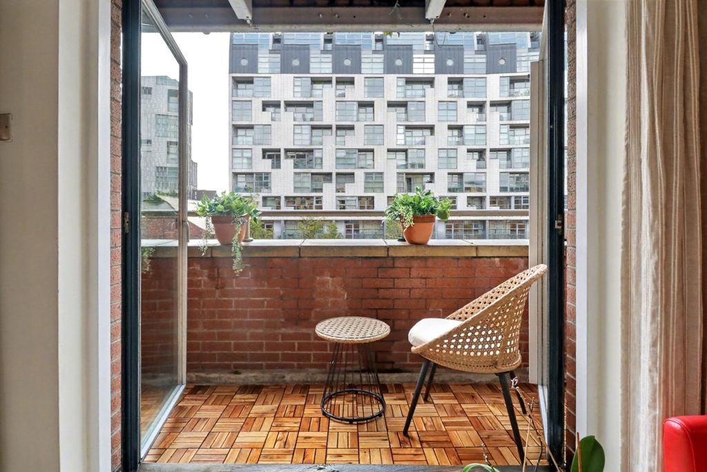 Property photo 2 of 16 Img_4829