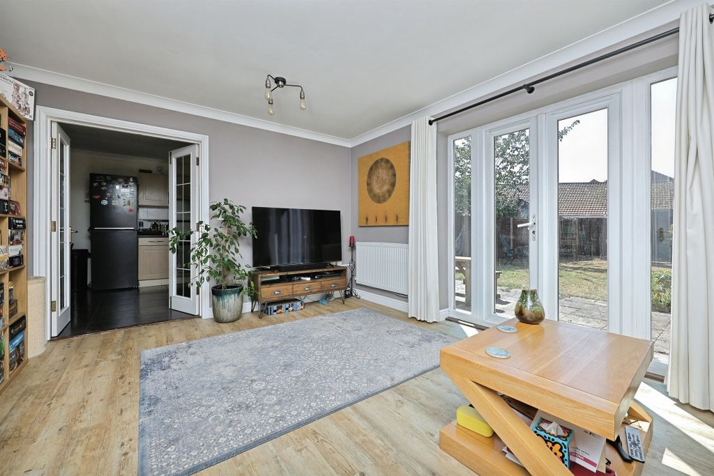 Property photo 2 of 19