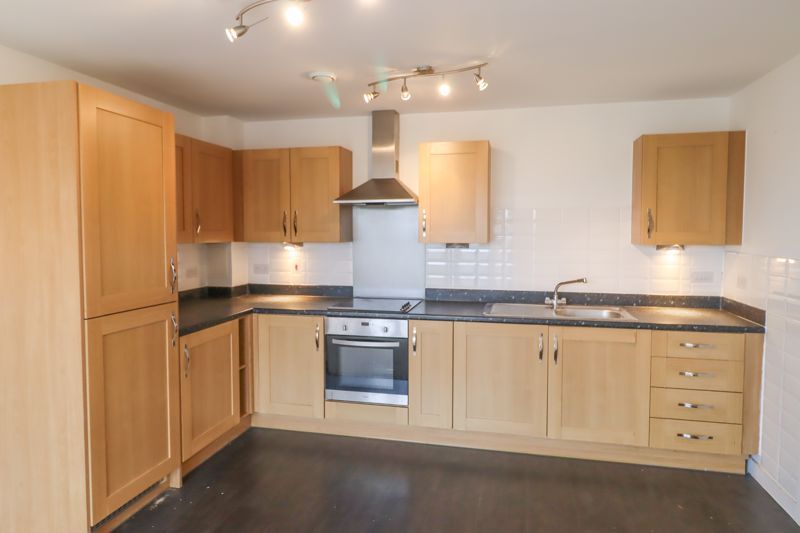 Property photo 2 of 9 Kitchen