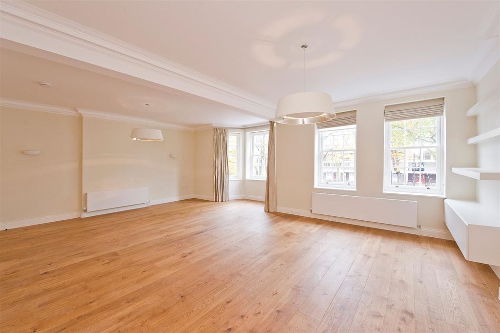 Property photo 2 of 10 Image