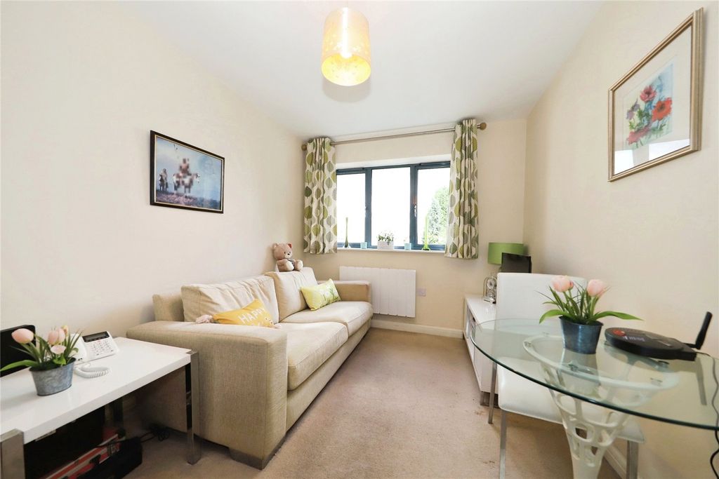 Property photo 1 of 13 Photography
