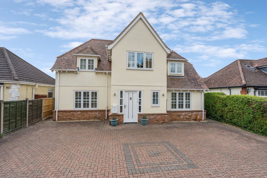 Property photo 1 of 23