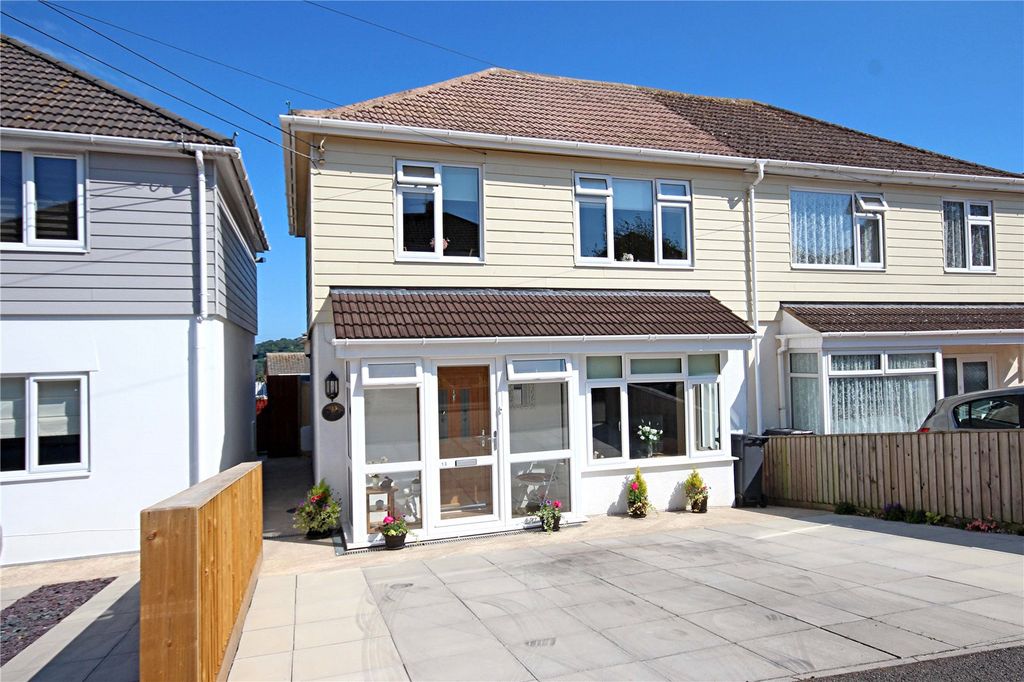 Property photo 1 of 15 Main