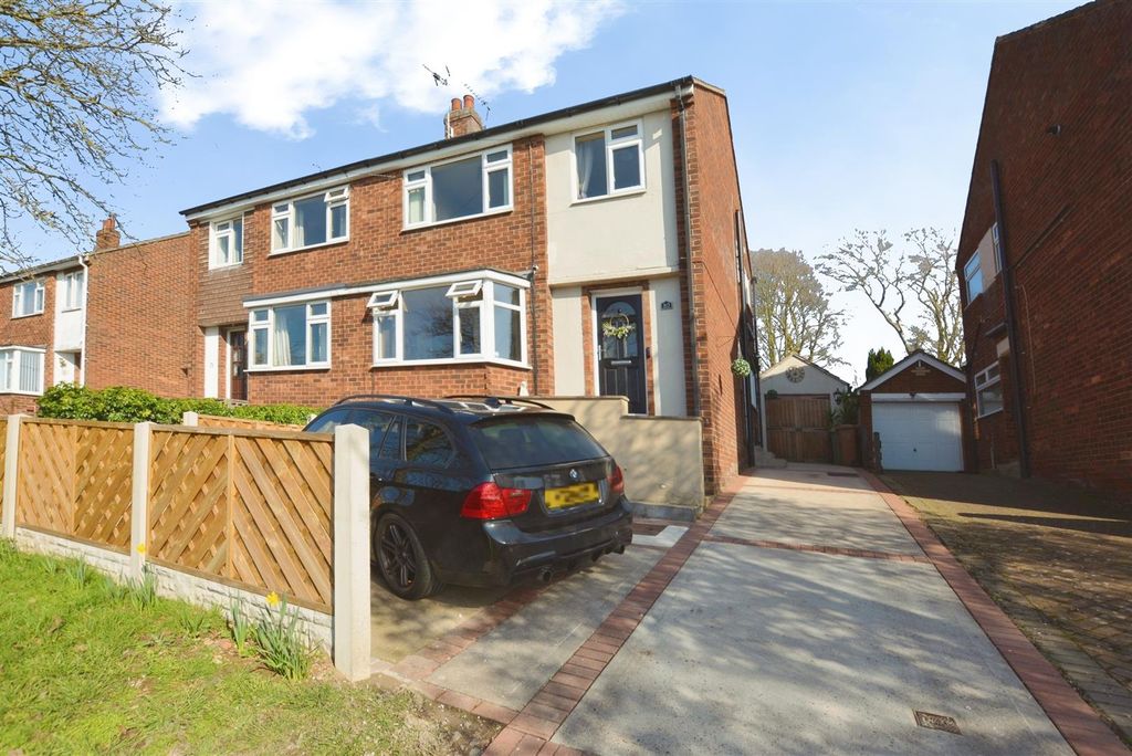 Property photo 1 of 24 Front