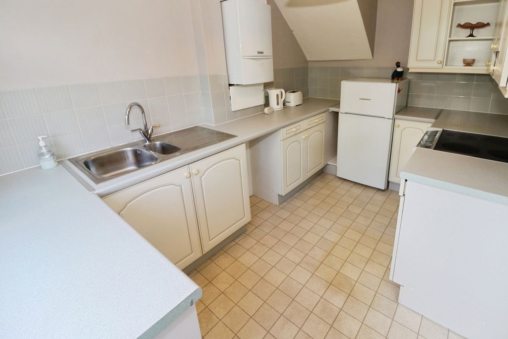 Property photo 3 of 14 Pbox-Img.Jpg