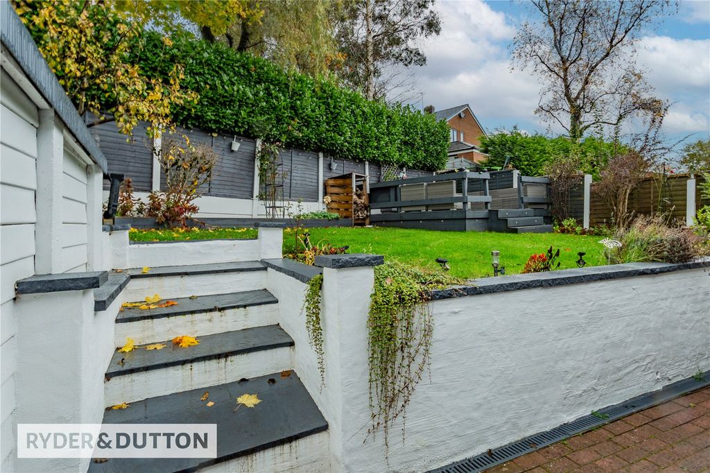 Property photo 2 of 27 Picture No. 46