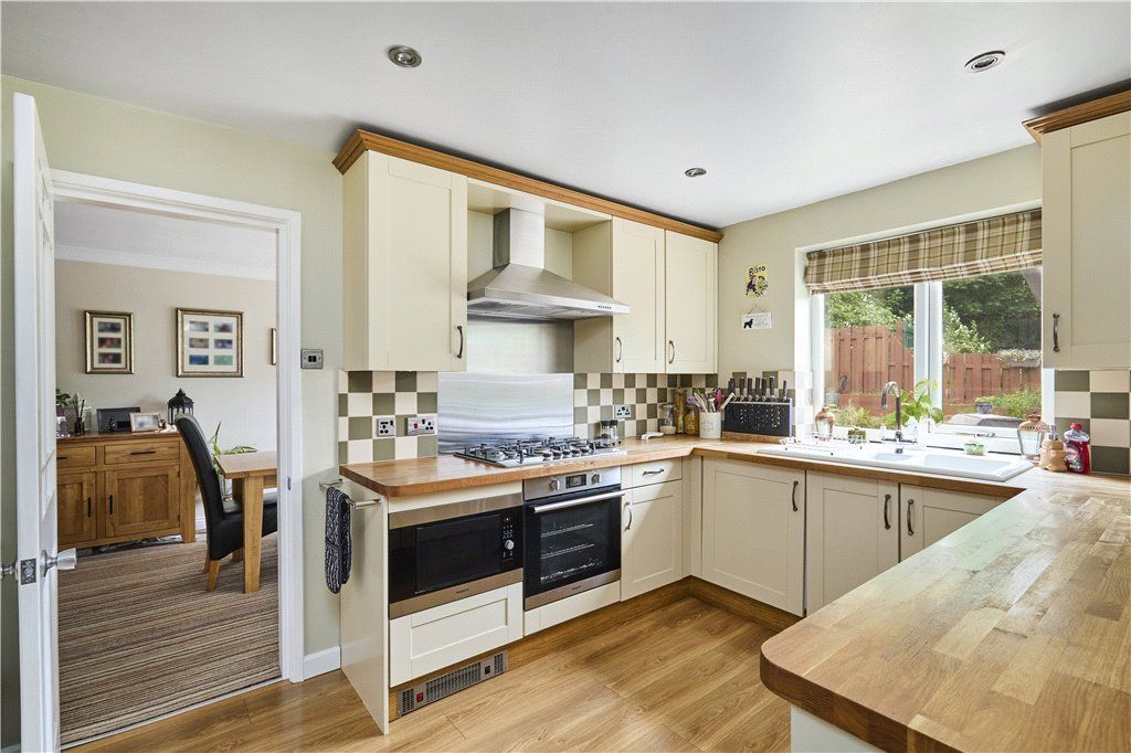 Property photo 2 of 29 Kitchen
