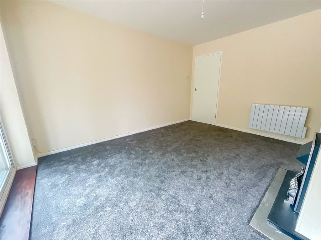 Property photo 3 of 14 Picture No. 04