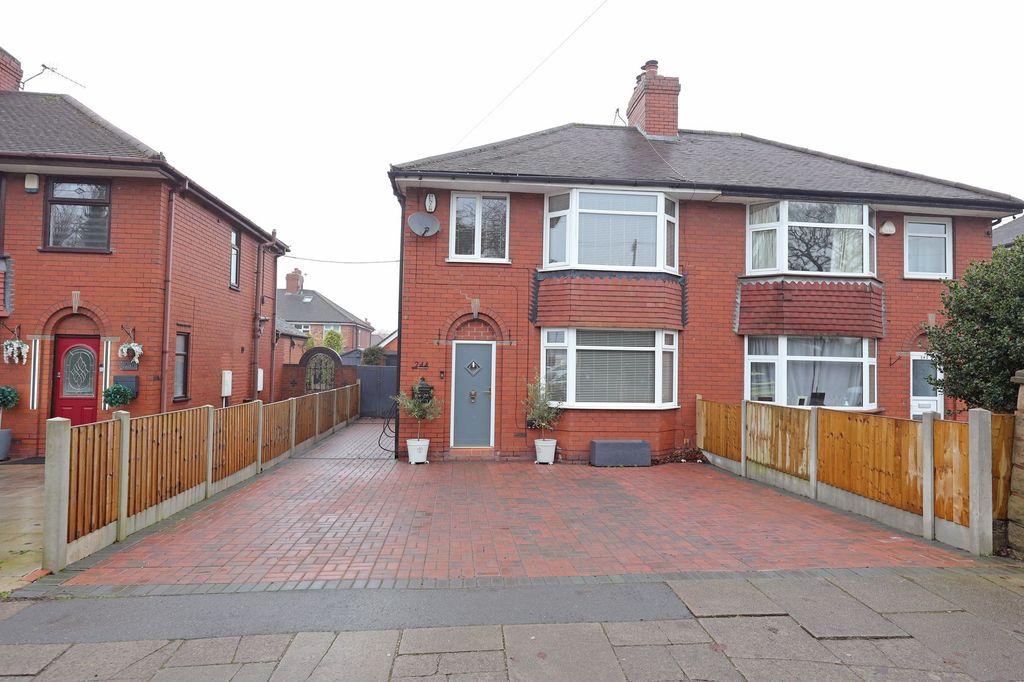 Property photo 1 of 19