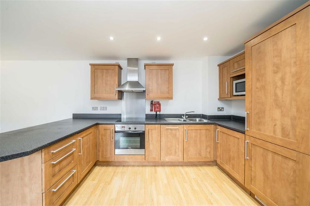Property photo 3 of 9