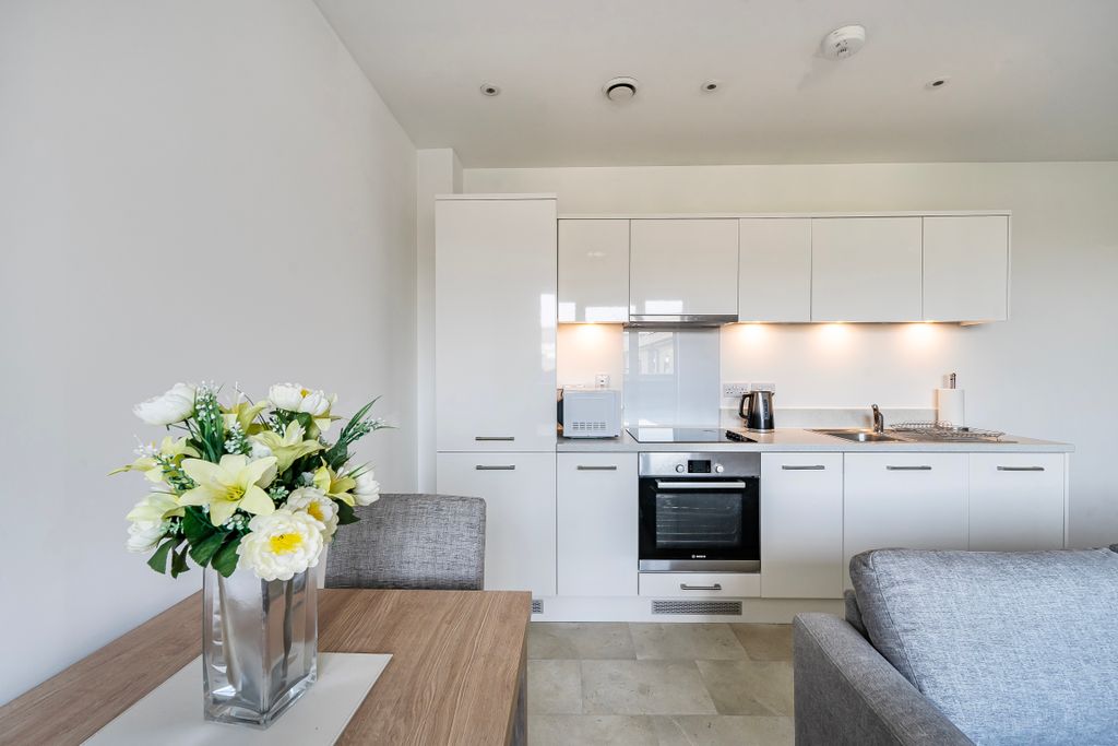 Property photo 3 of 14 148122066A3A6Ecbb0259