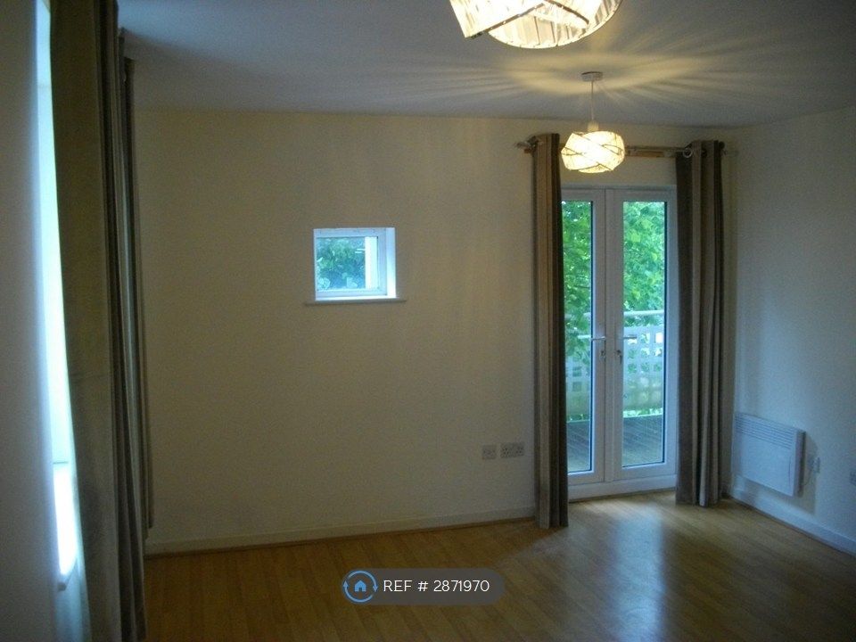 Property photo 3 of 4