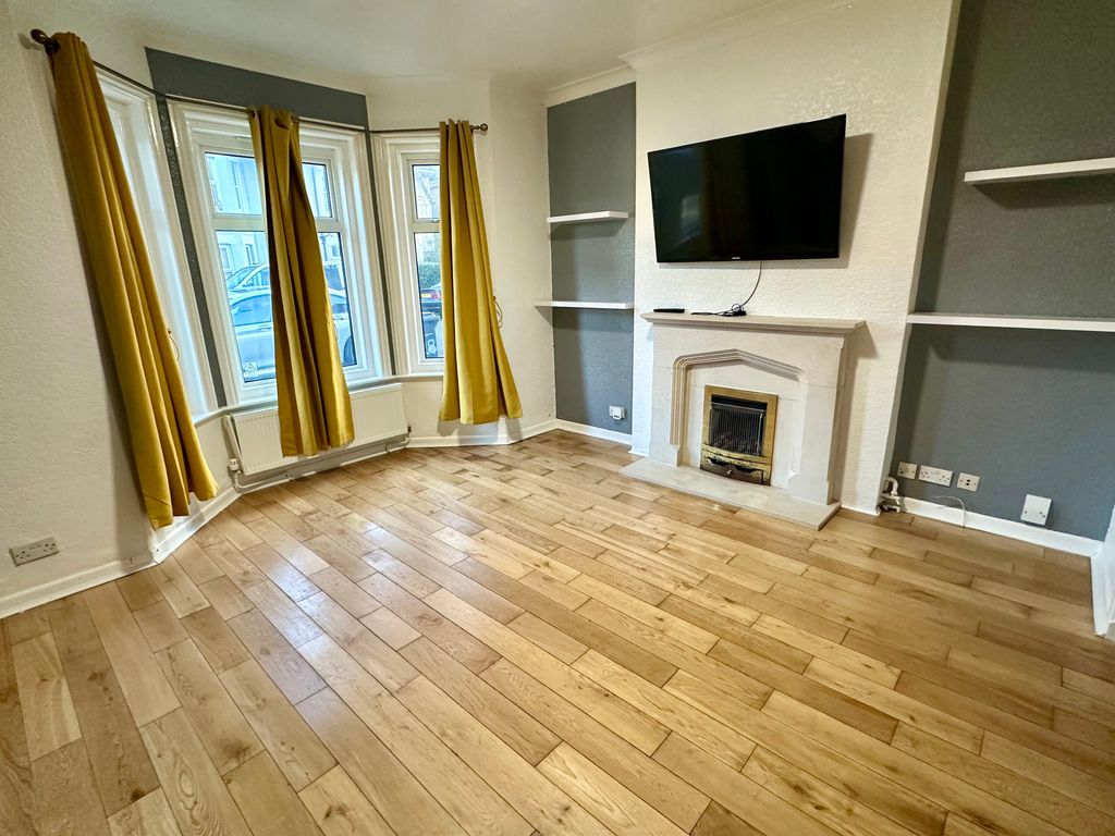 Property photo 2 of 12 Img_0961